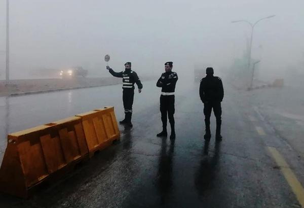 ضبط مركبة تسير بسرعة 204 كم ساعة على طريق الأزرق