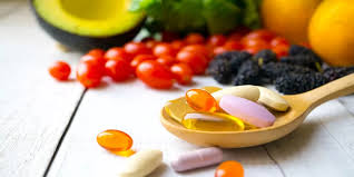 طبيب يكشف أفضل مكمل غذائي لتحسين المزاج ودعم الصحة النفسية