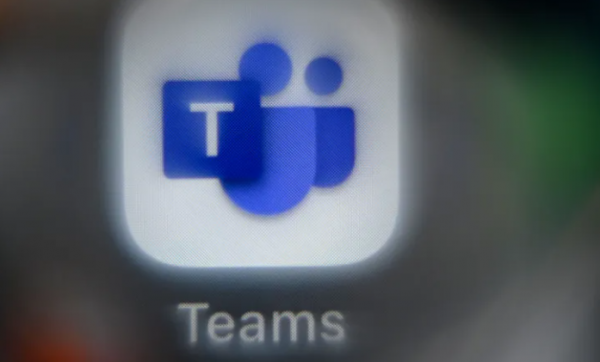 مايكروسوفت تؤجل ميزة تتبع موقع الموظفين المثيرة للجدل في تطبيق تيمز