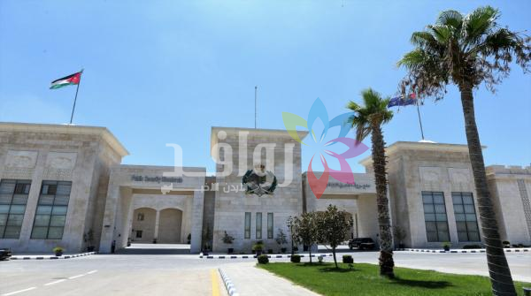 الأمن العام يلاحق مروجي إشاعات إخلاء منازل القاطنين بالأزرق