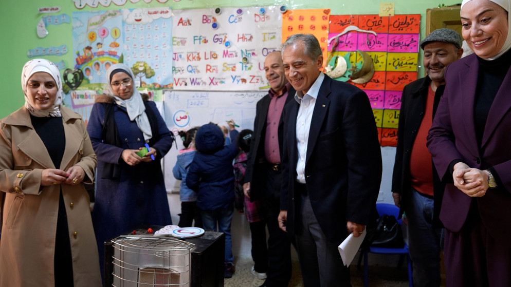 رئيس الوزراء يطلق مشاريع تنموية في عجلون وإربد