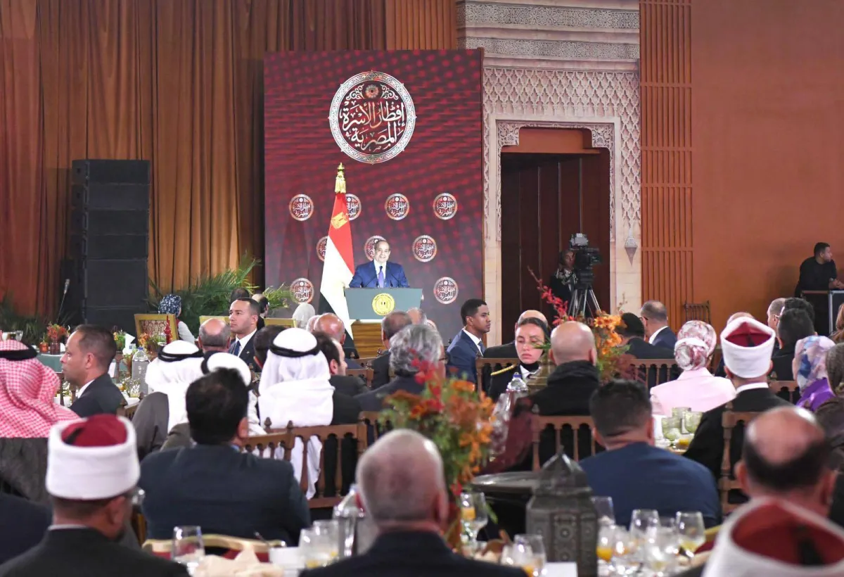 مخاوف في مصر من ارتفاع أسعار الكهرباء مع استمرار ضغوط الحرب