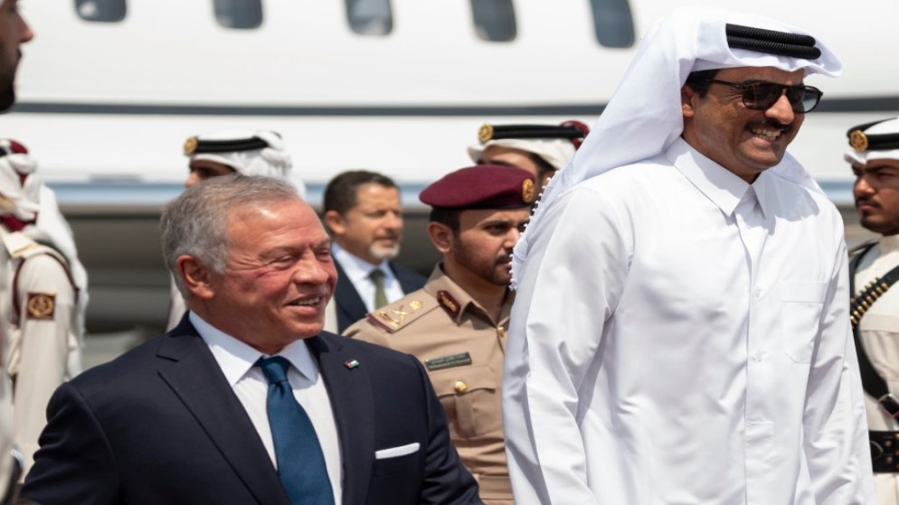 الملك عبدﷲ الثاني يبدأ زيارة رسمية الى قطر