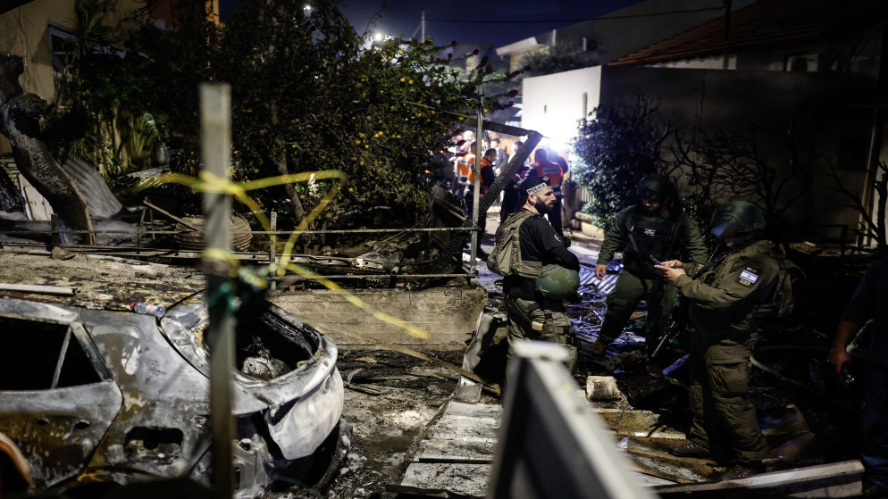 قتلى وجرحى ودمار في تل ابيب بعد هجوم صاروخي