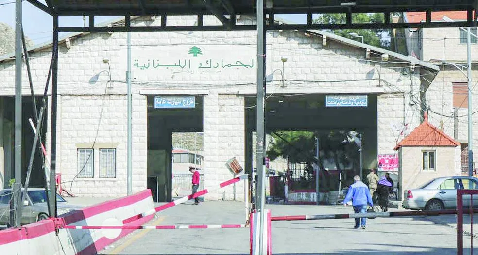 نزوح جماعي: اكثر من 120 الف سوري يعودون الى سوريا من لبنان