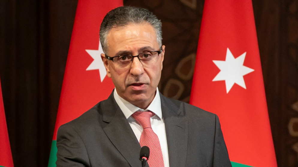 وزير الصناعة يشدد على أهمية الوعي بحقوق المستهلك