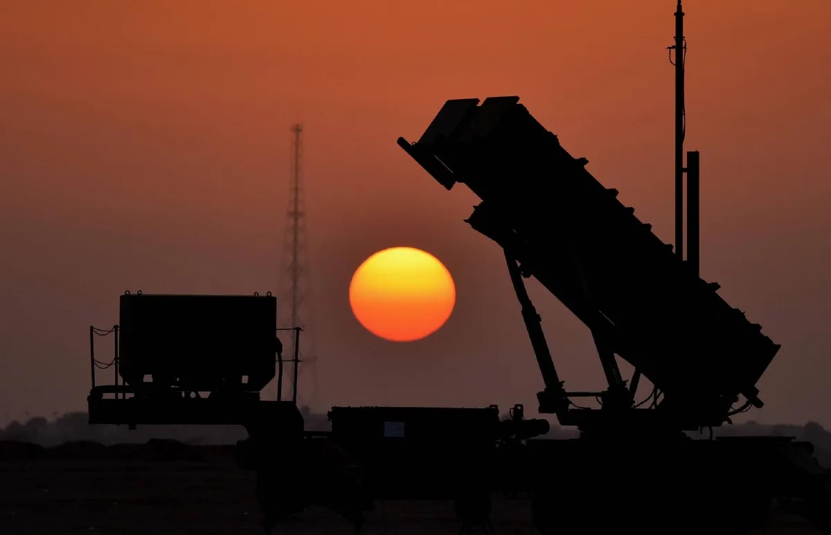 الدفاعات السعودية تحبط هجوما بـ 17 طائرة مسيرة وصاروخ باليستي في المنطقة الشرقية