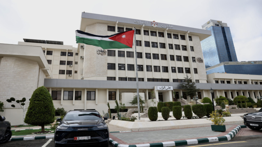 مجلس النواب يناقش قوانين الضمان الاجتماعي والتعليم والطيران المدني