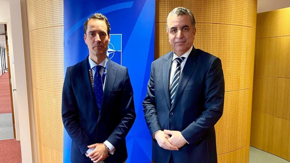 السفير البطاينة يبحث مع الناتو دعم المملكة وسط تصاعد التوترات