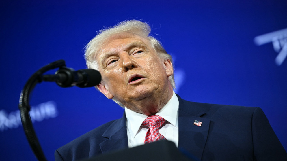 ترامب يربط وقف إطلاق النار بضمان حرية الملاحة في مضيق هرمز