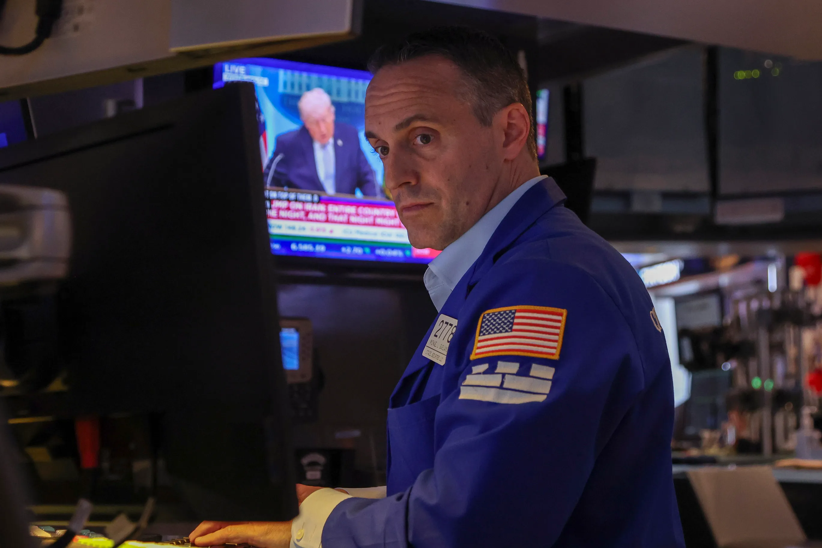 وول ستريت ترتفع وسط ترقب تطورات مفاوضات إيران وأمريكا