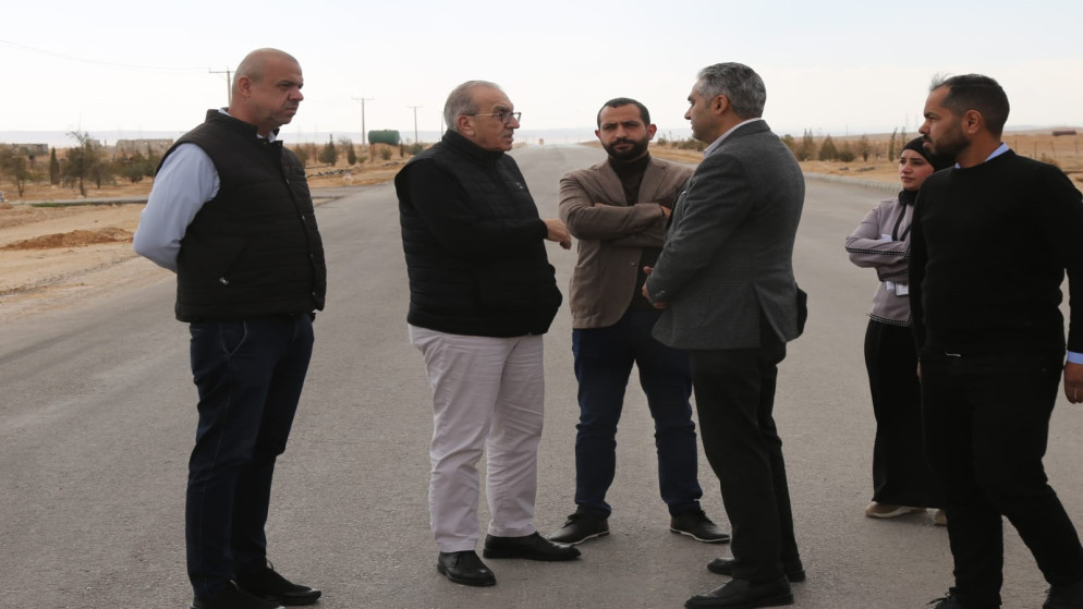 وزير الاشغال يتفقد مشاريع حيوية في معان والكرك ويشدد على تسريع الانجاز