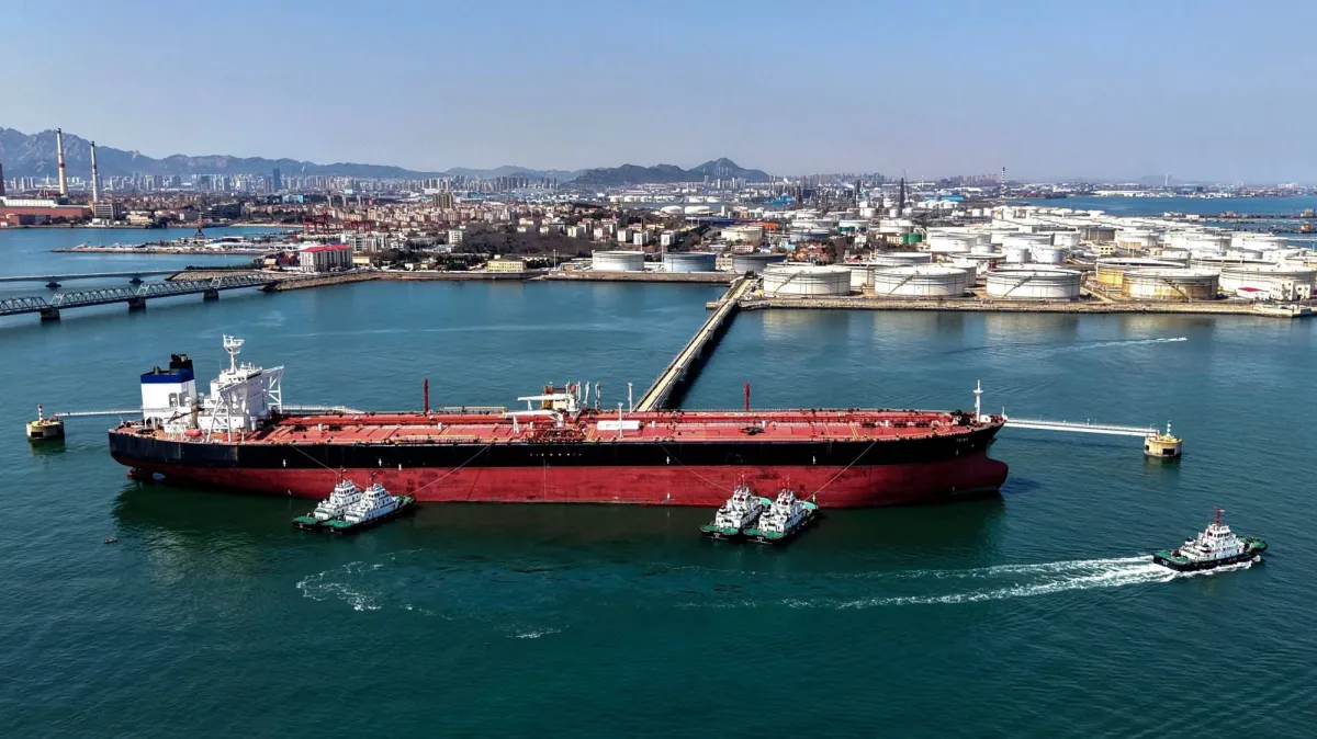 الصين تعزز أمن الطاقة بتطوير مصادر متجددة وتوسيع الطاقة النووية