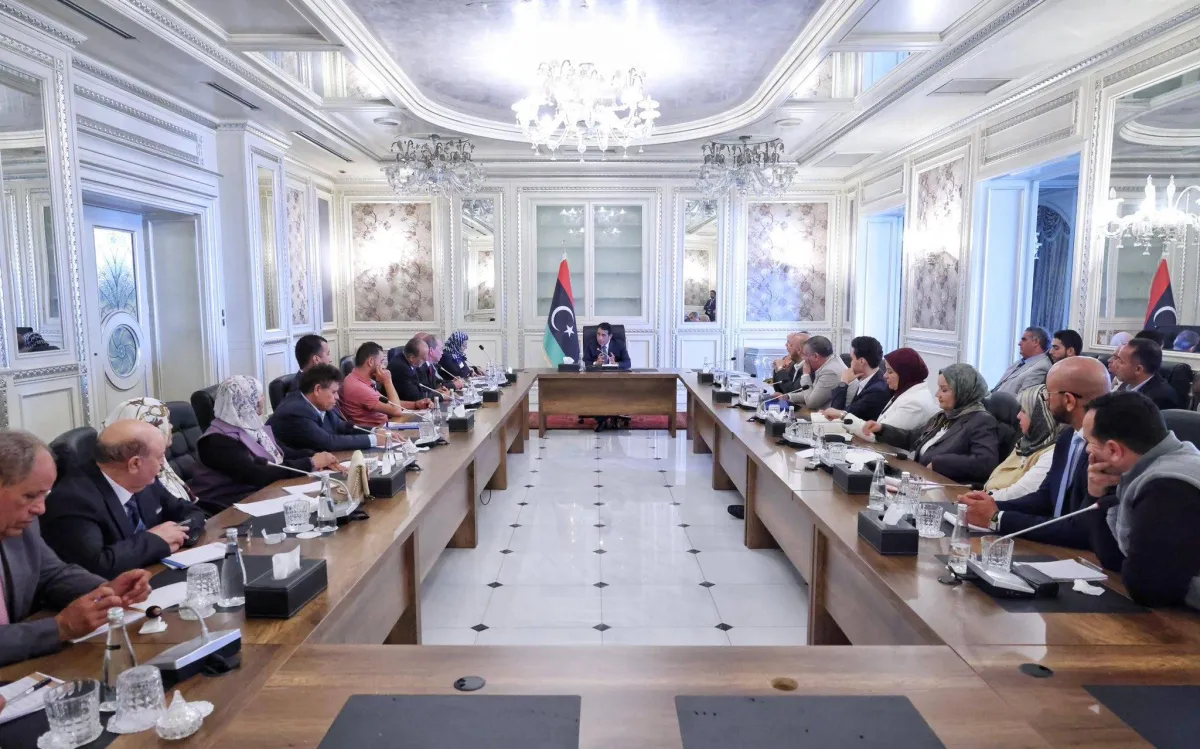 المنفي يعزز تحركاته السياسية والعسكرية في طرابلس وسط خلافات مع الدبيبة