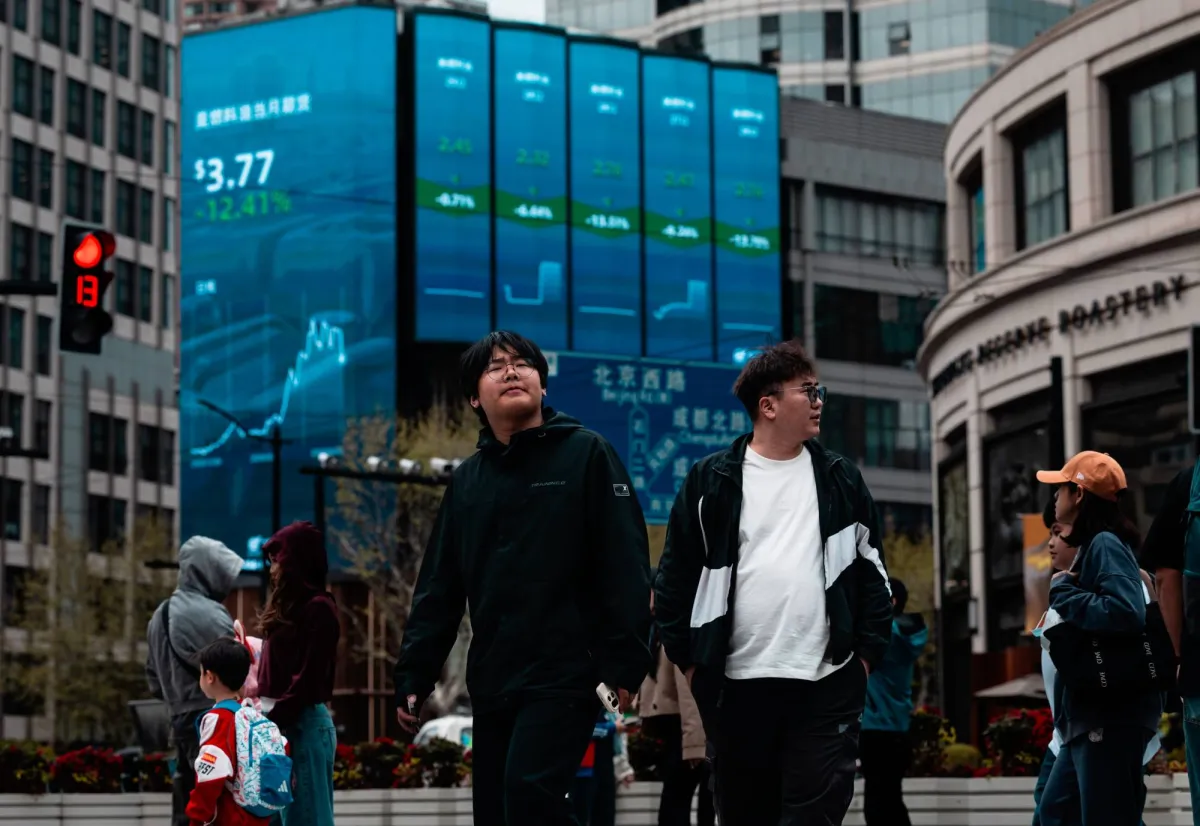 مخاوف الشرق الاوسط تهز اسهم الصين وهونغ كونغ