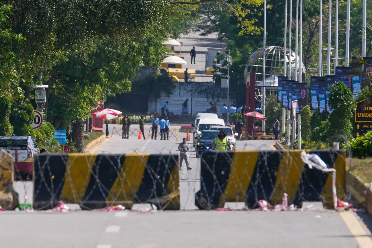 اسلام اباد تستضيف مفاوضات امريكية ايرانية وسط ترقب وتحذيرات متبادلة