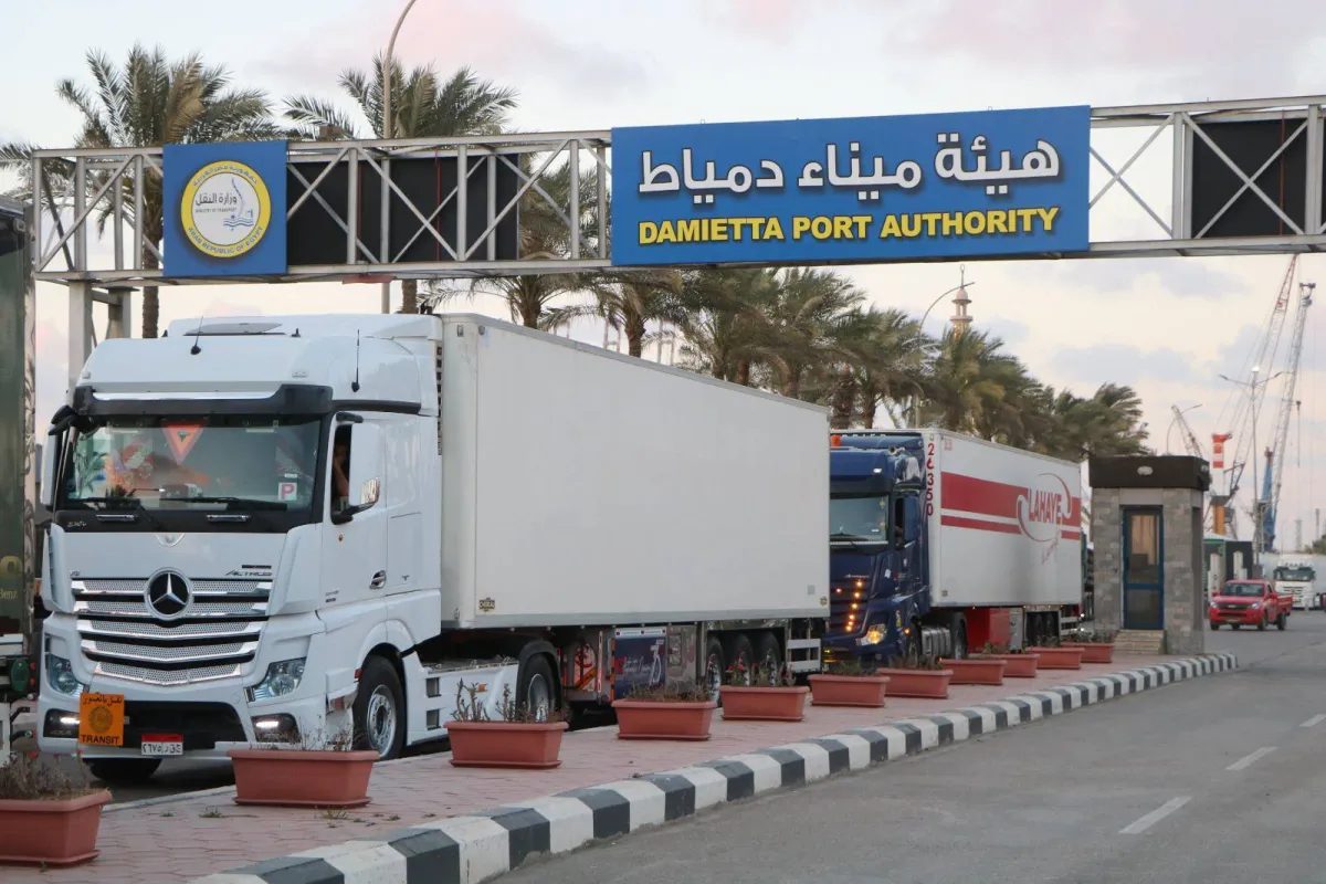 ميناء دمياط يعزز مكانته كبوابة بين اوروبا والخليج في ظل ازمة هرمز