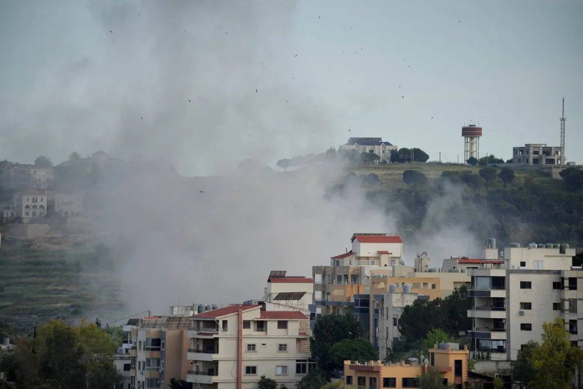 تصاعد القتال في جنوب لبنان: غارات إسرائيلية تخلف 19 قتيلا