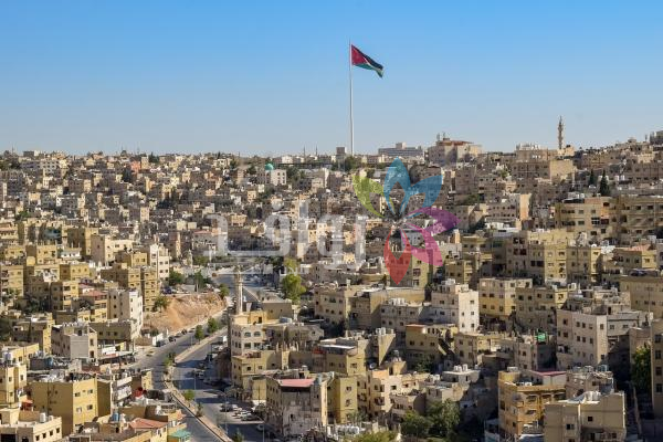 طقس صيفي معتدل الحرارة في أغلب المناطق حتى السبت