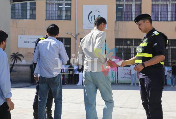 طلبة التوجيهي يشكون امتحان الرياضيات