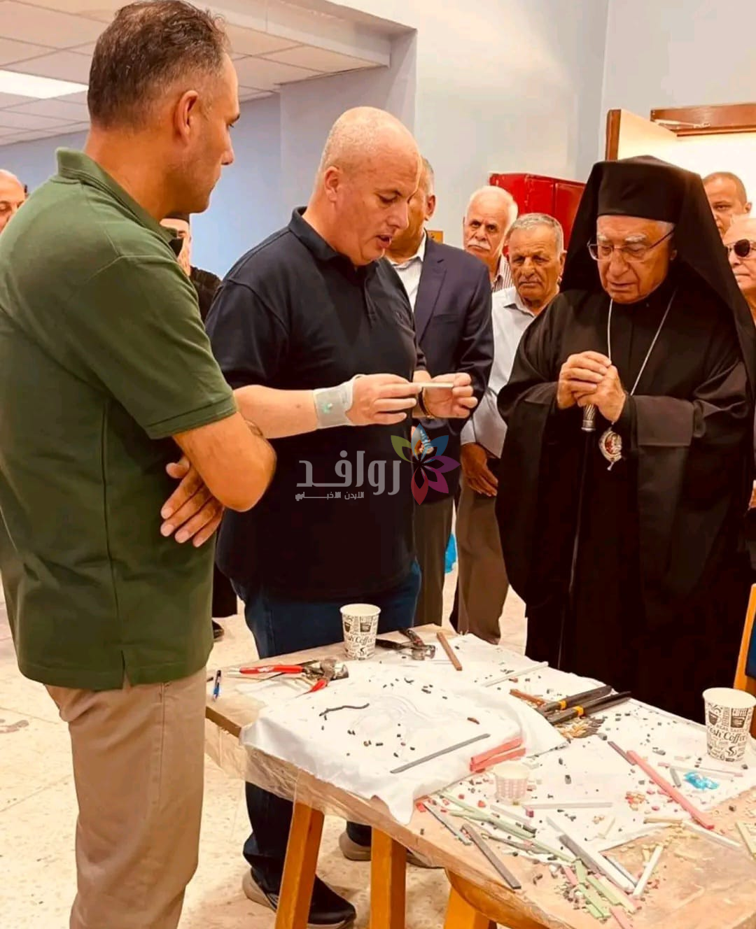 بطريرك الروم الملكيين الكاثوليك يزور معهد الفسيفساء في مادب