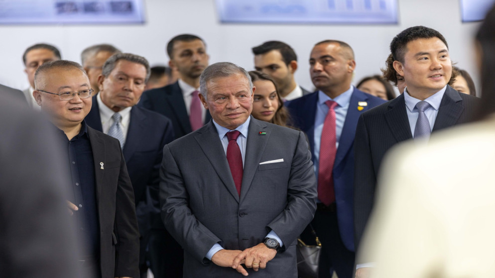 الملك يزور شركة صينية رائدة في صناعة الروبوتات لتعزيز التكنولوجيا بالاردن