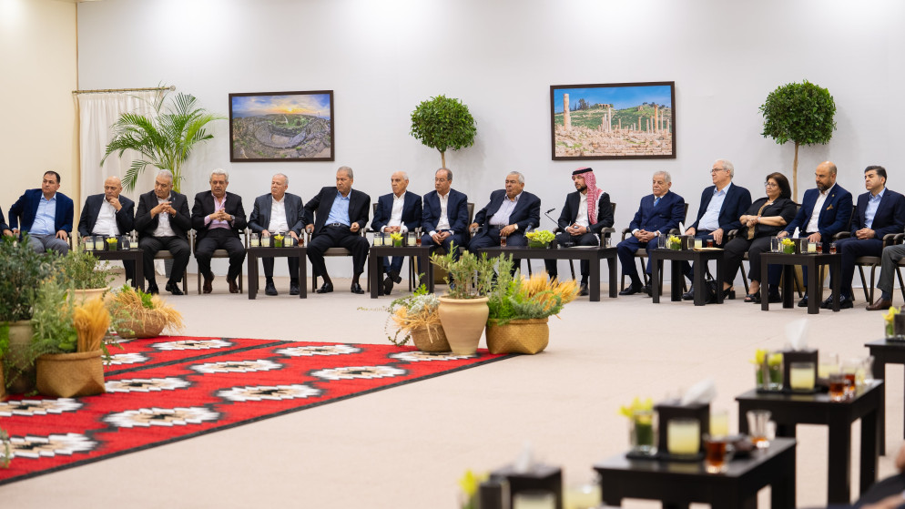 ولي العهد يضع خارطة طريق تنموية لقطاعات اربد الحيوية