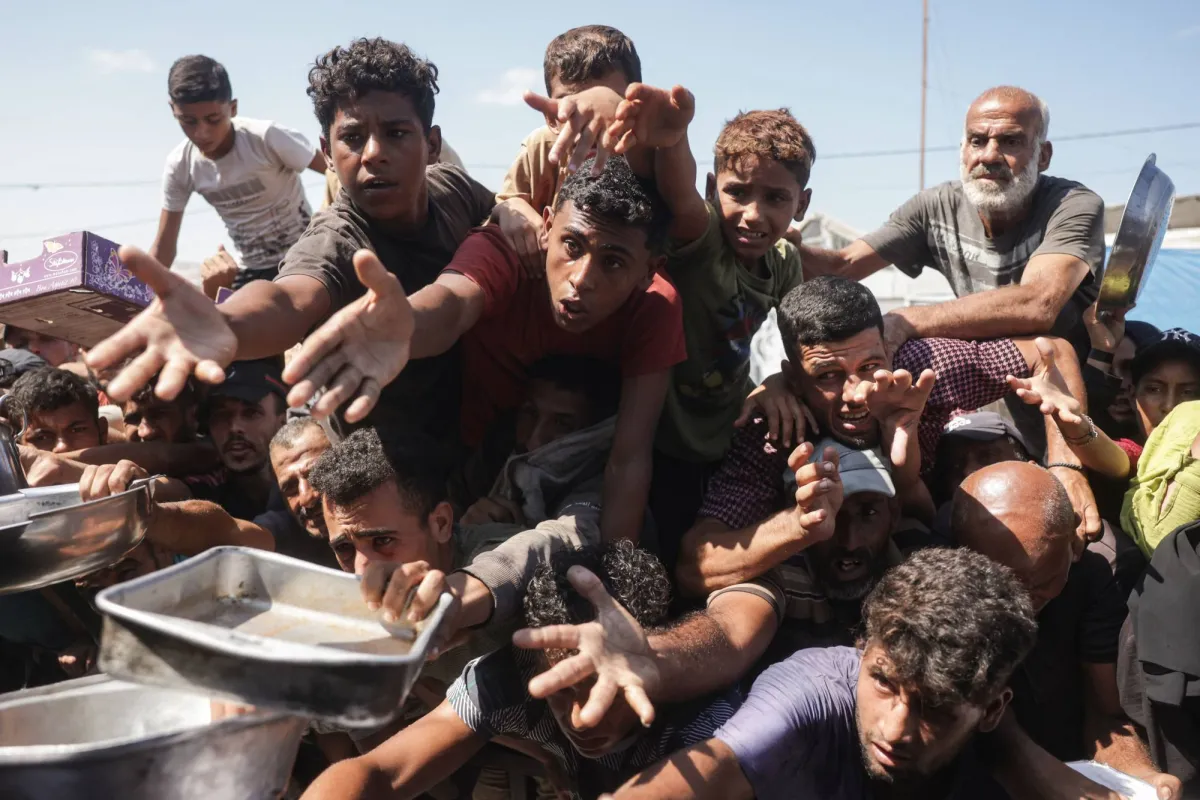 سوق الظل في غزة: كيف تفرض شبكات التهريب واقعا اقتصاديا جديدا