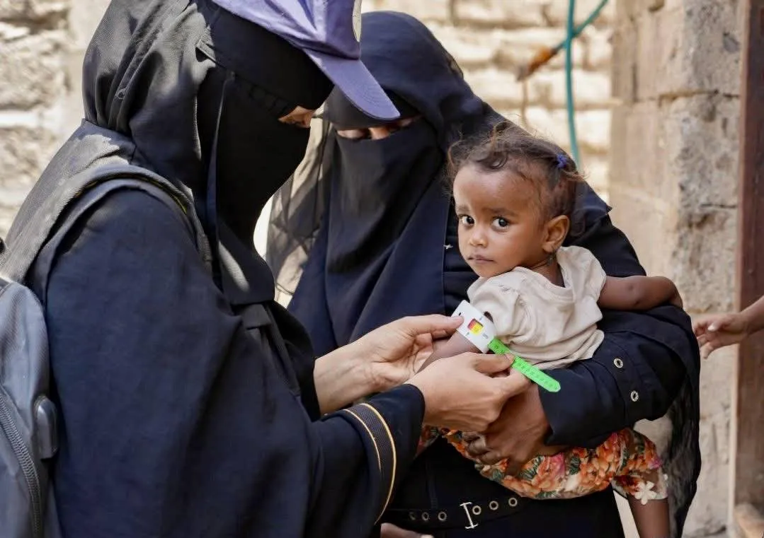 ازمة صحية خانقة تلاحق النازحين الفارين من الهجمات الحوثية في اليمن