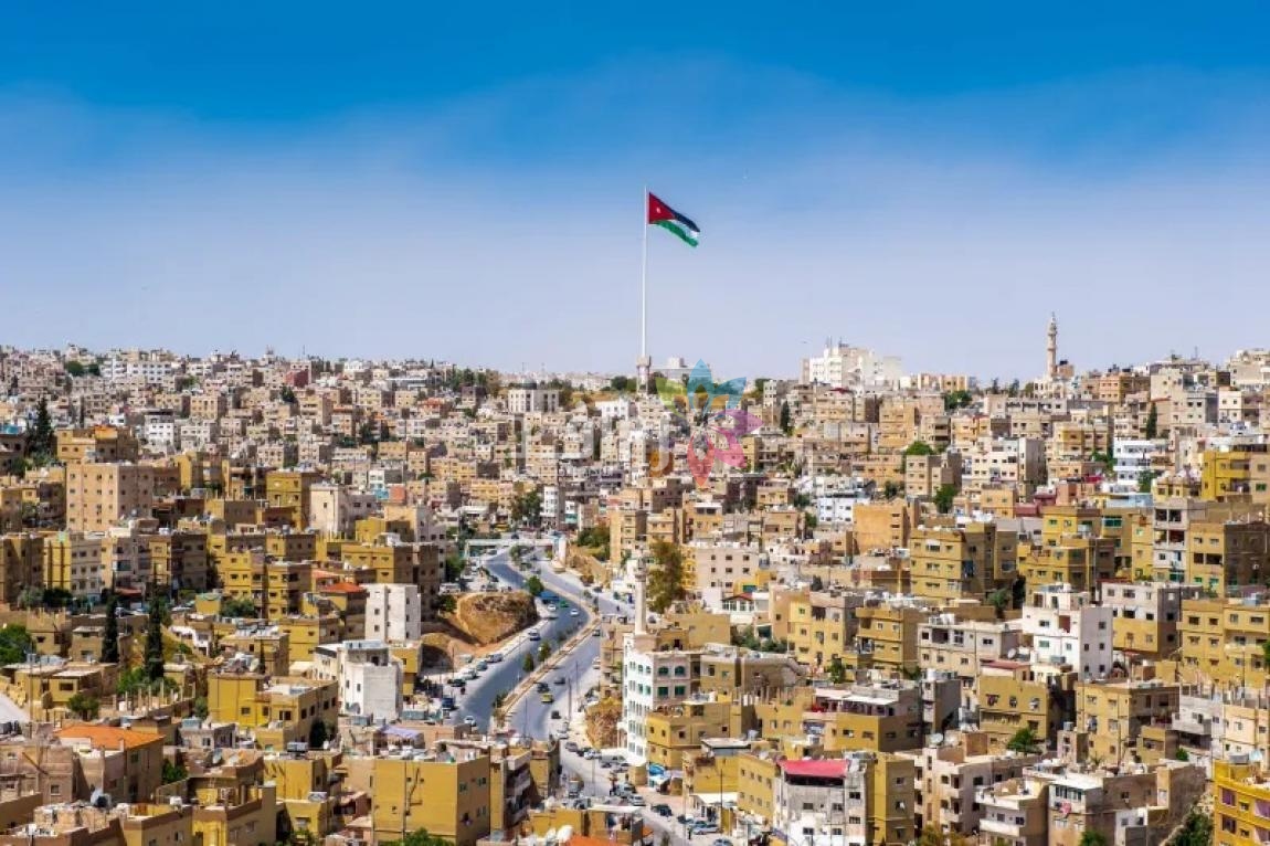 السبت .. طقس معتدل واحتمال زخات مطرية متفرقة