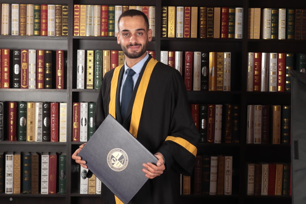 الركيبات يحتفل بحصول نجله الدكتور سليم على الدكتوراه في إدارة الأعمال