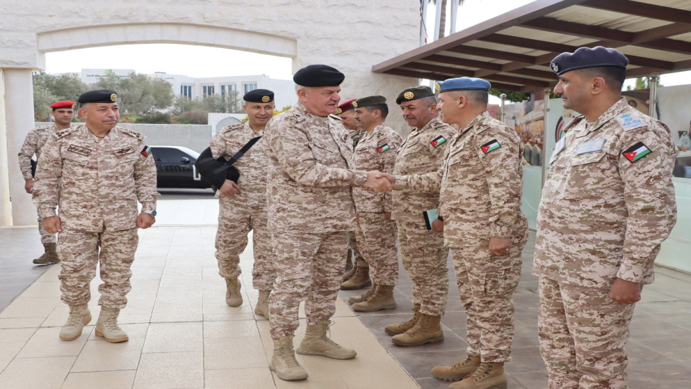 الحنيطي يشدد على اهمية التخطيط الاستراتيجي في القوات المسلحة