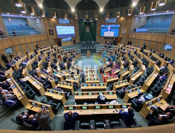 مجلس النواب يقر قانونا يدمج وزارتي التربية والتعليم العالي