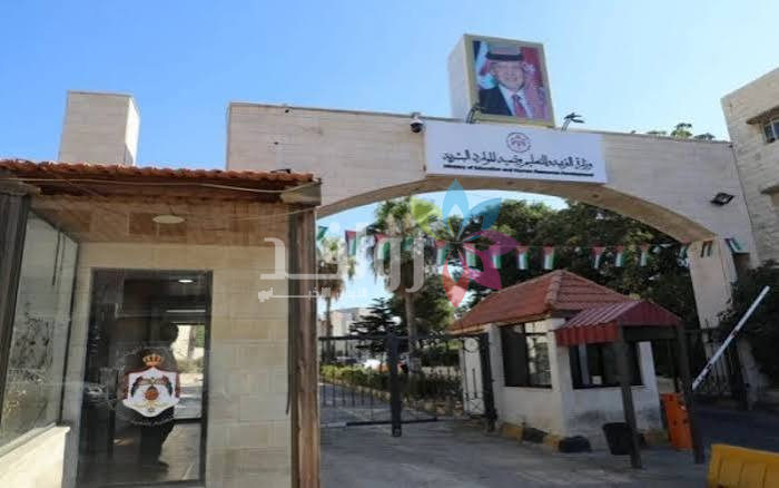 التربية: شهادة (التوجيهي) من الخارج بمعدل منخفض لا تعزز فرص القبول بالجامعات الرسمية